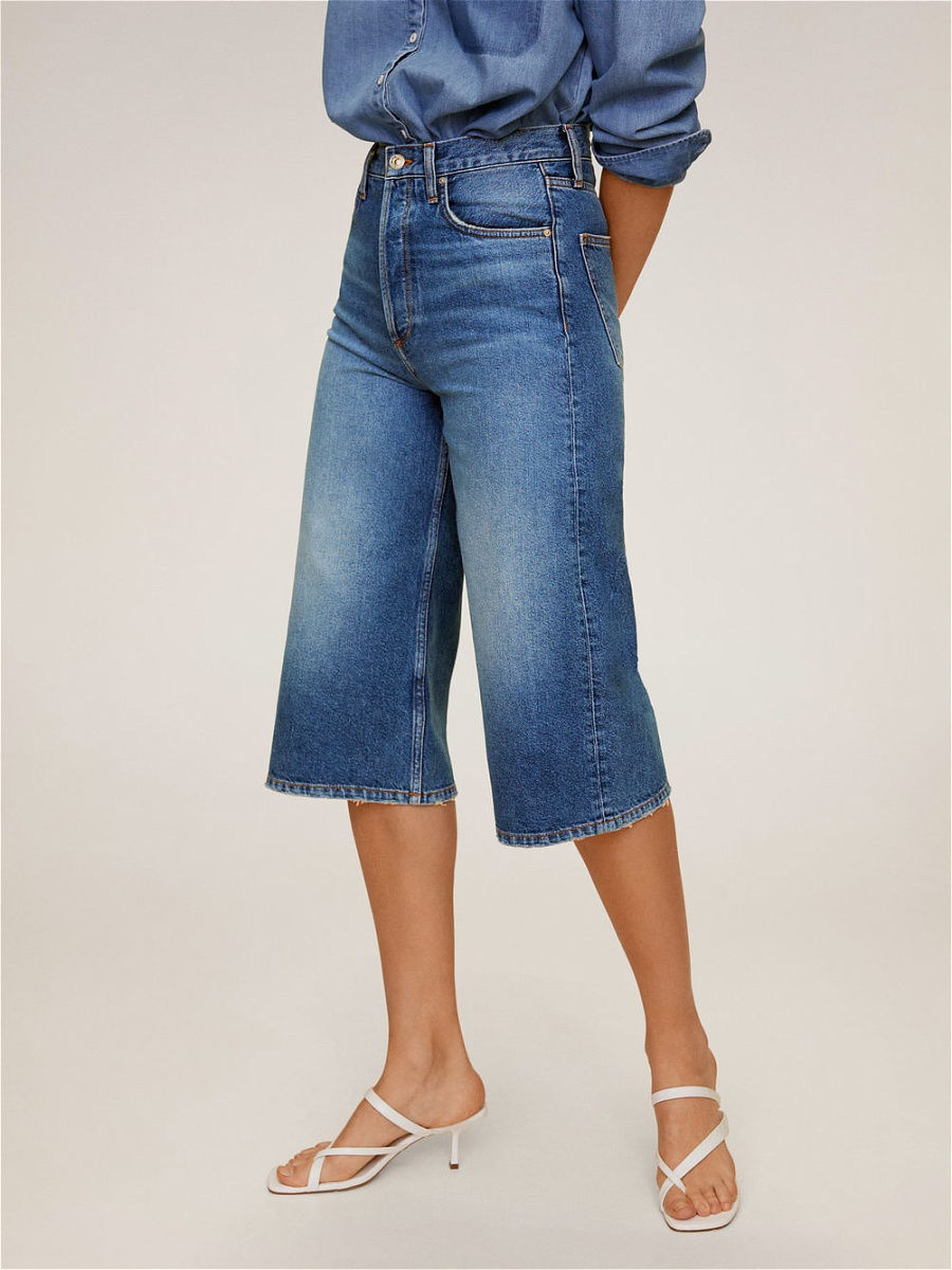 Модные джинсовые бриджи женские