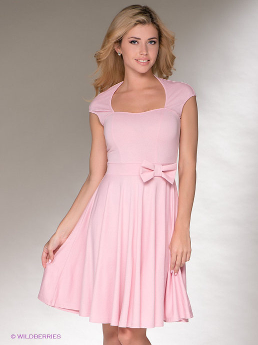 Розовые платья