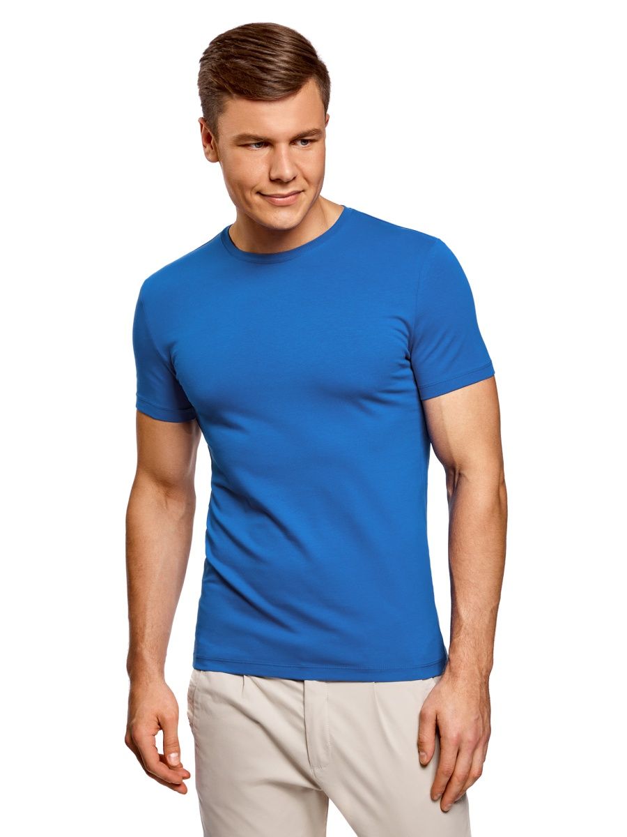 Озон мужские. Футболка мужская. Футболка синяя. Голубая футболка мужская. Парень в синей футболке.
