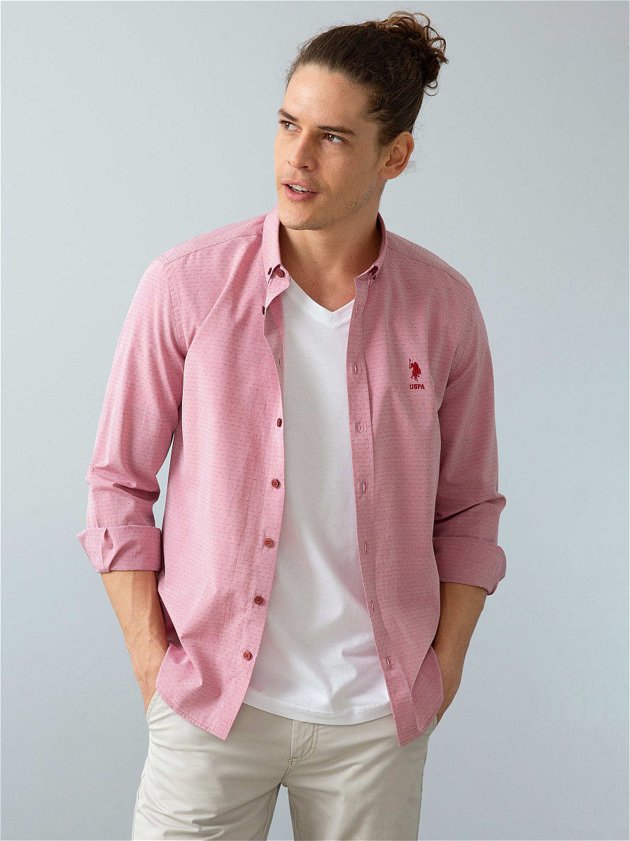Розовая мужская одежда