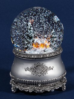 Снежный шар Glassglobe серебряная сказка