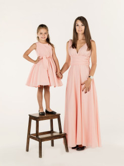 Платье для дочки с подъюбником, family look Яблонька 9488262 купить за 2 240 ₽ в интернет-магазине Wildberries