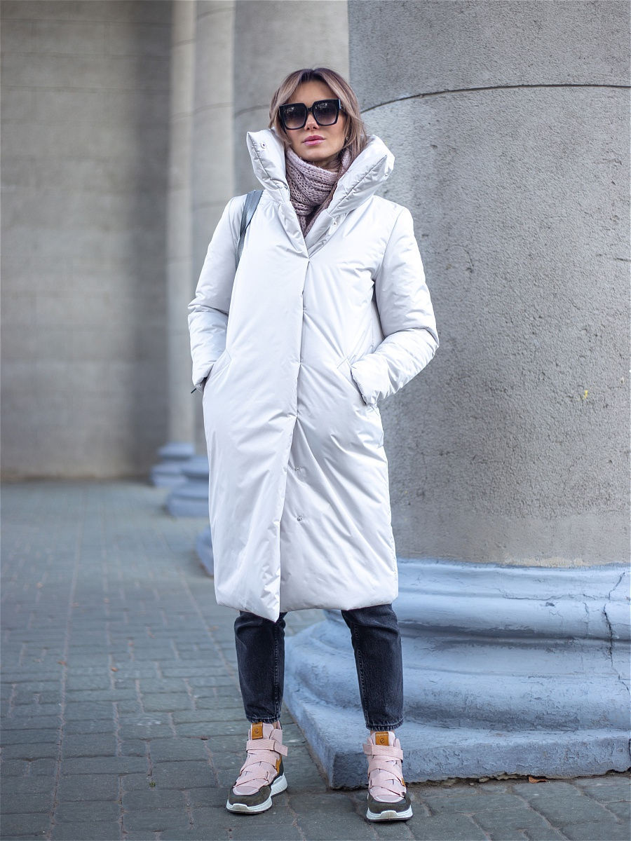 Белое пальто оверсайз с чем носить